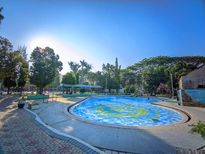 Kolam Renang Kartika - Foto 2