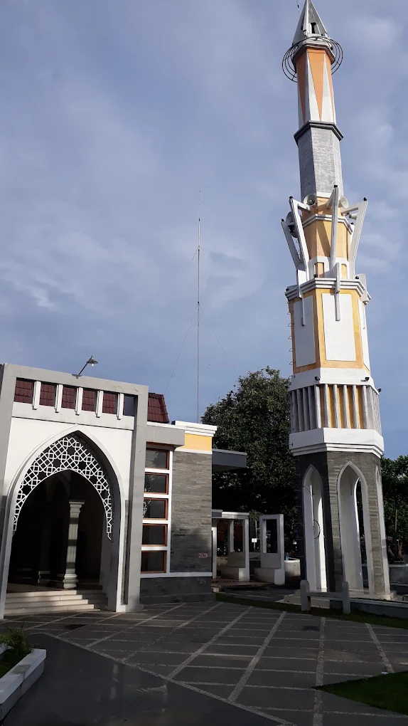 Masjid Agung Al-Falah - Foto 3