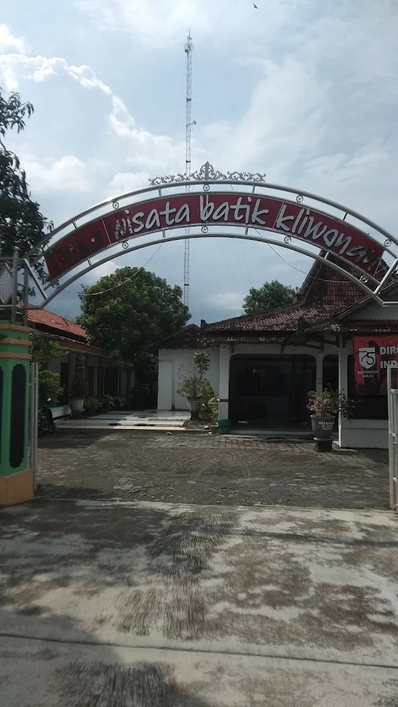Desa Wisata Batik Kliwonan - Foto 1